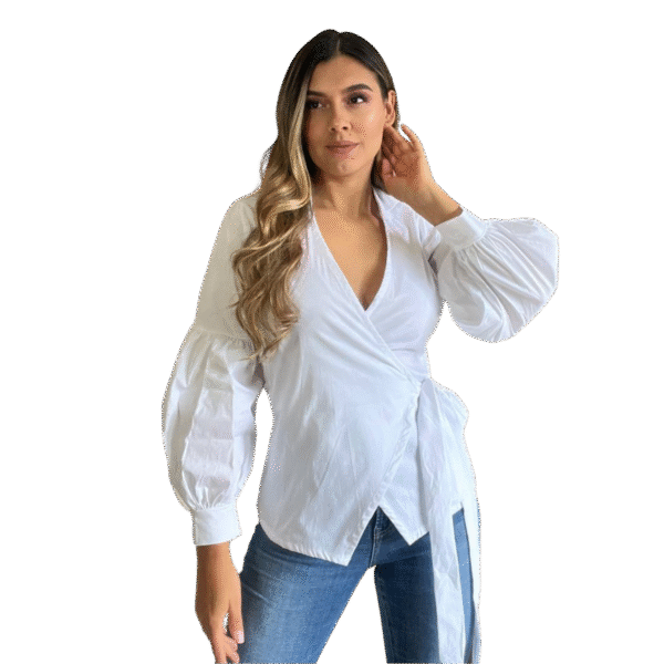 BLUSA MOÑO CON MANGA BOMBACHA